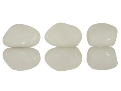 Biały opal