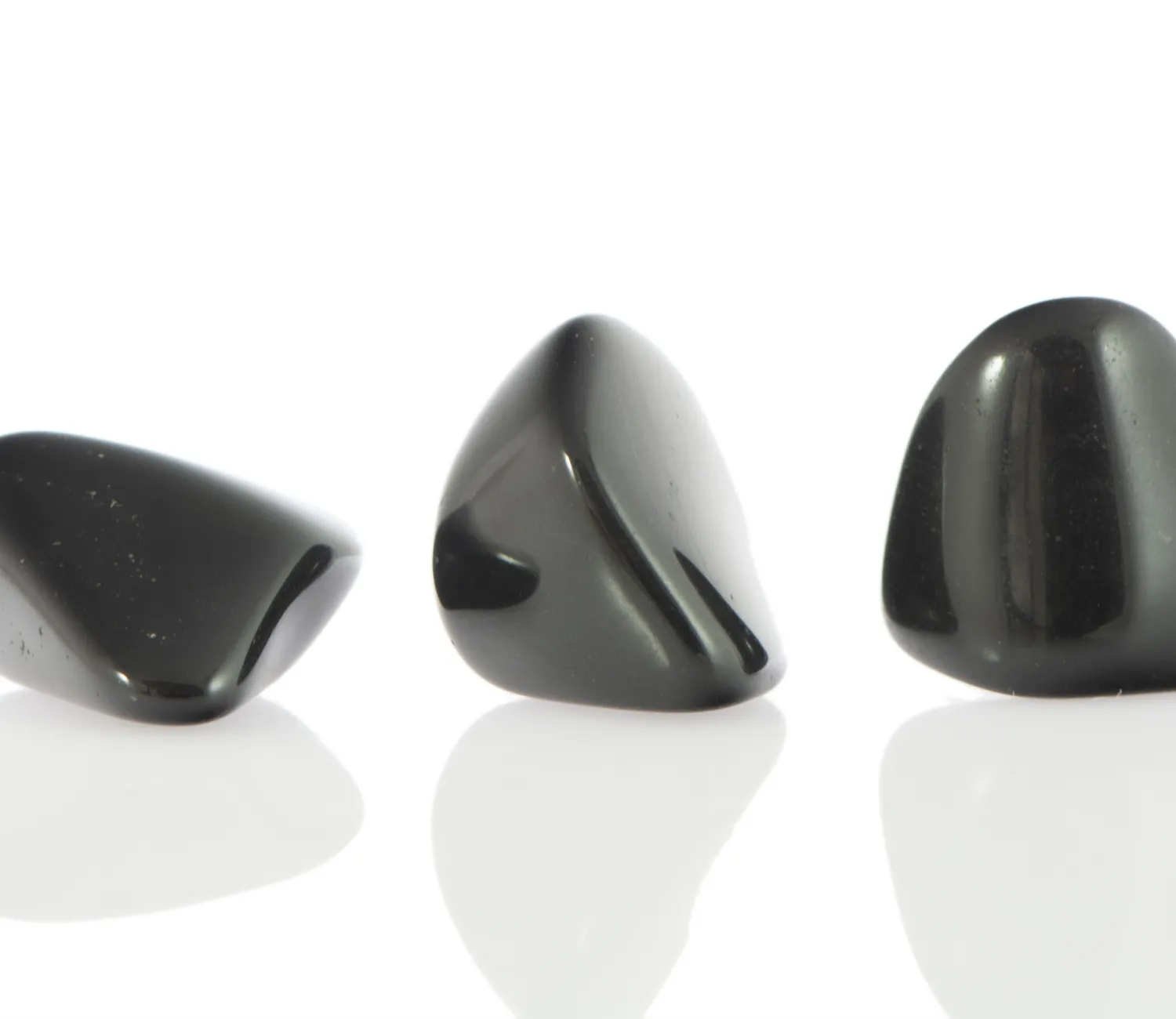 Czarny turmalin ekstra 2-3cm.