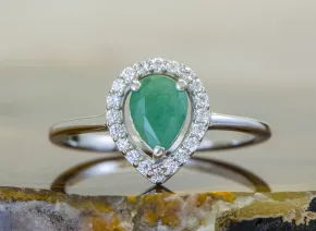Srebrny pierścionek ze szmaragdem (Emerald)
