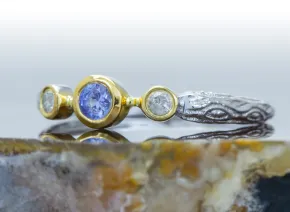 Pierścionek z Tanzanitem i Diamentami