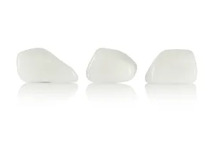 Biały opal