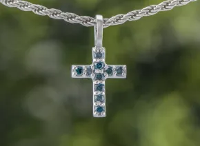 Krzyż z Niebieskimi Diamentami