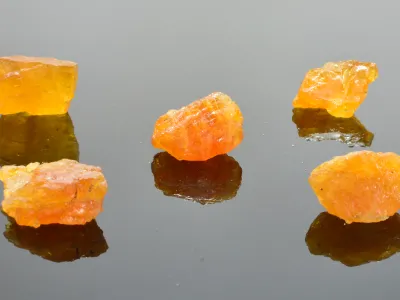 Heliodor surowy